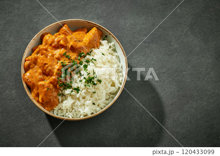 bowl of Chicken Tikka Masala with Rice 120433099