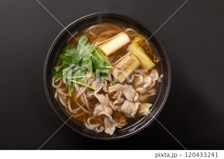 鴨ネギ　蕎麦　（薄切り鴨肉） 120433241