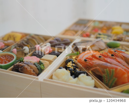 お節料理(三段重・和風) お節料理(三段重・和風) 120434968