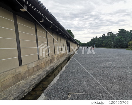 京都御所内 120435705