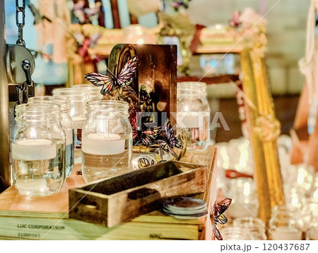 蝶々とキャンドル 蝶々とキャンドル 120437687