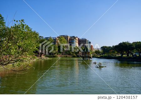 國立台灣大学・醉月湖(台湾・台北市大安区) 國立台灣大学・醉月湖(台湾・台北市大安区) 120438157