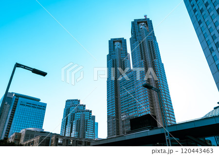 新宿副都心 議事堂通り都庁周辺のビル群 2024.11　b-4 ライトカラー 120443463