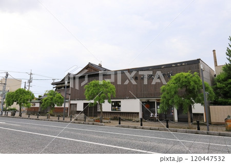 鳥取 境港 日本酒酒蔵 千代むすび酒造(千代むすび) 鳥取 境港 日本酒酒蔵 千代むすび酒造(千代むすび) 120447532