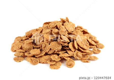 Crispy corn flakes isolated on white background. 120447684