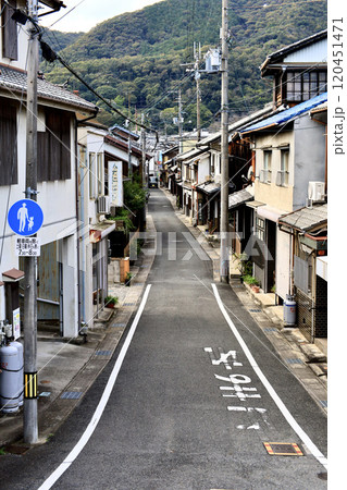 たつの市の市街地風景 たつの市の市街地風景 120451471