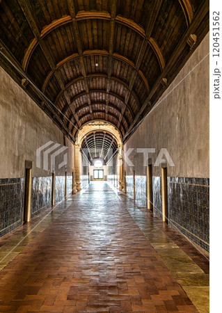 Tomar, Portugal - Mar 12, 2024: Cloister of the Monastery of the Order of Christ, Convento de Cristo in Tomar, Portugal 120451562