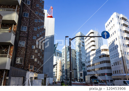 明治通り、新宿の都市風景 明治通り、新宿の都市風景 120453906