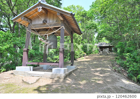 水攻めされた「備中高松城」と秀吉公本陣跡・蛙が鼻築堤跡 120462600