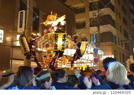 日本橋べったら市の御神輿 東京 日本橋べったら市の御神輿 東京 120464105