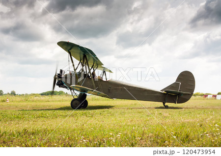 Retro airplane is preparing to take off Retro airplane is preparing to take off 120473954