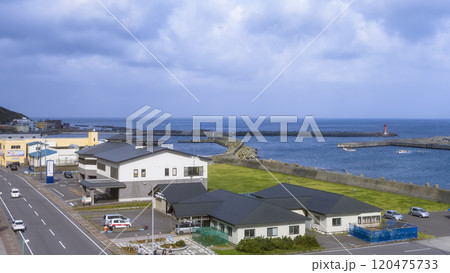 北海道礼文島・香深港周辺の町並み / Rebun Island, Japan 北海道礼文島・香深港周辺の町並み / Rebun Island, Japan 120475733