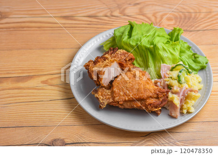 フライドチキン フライドチキン 120478350