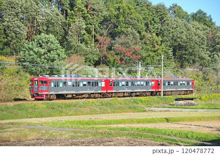 しなの鉄道　御代田ー平原　しなの鉄道　115系　S4編成 120478772