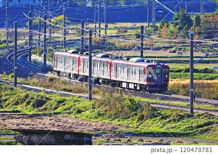 しなの鉄道 平原ー御代田 しなの鉄道 115系 S2編成 しなの鉄道 平原ー御代田 しなの鉄道 115系 S2編成 120478781