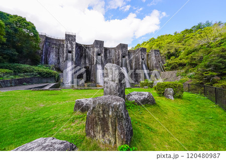 豊稔池堰堤(香川県観音寺市) 豊稔池堰堤(香川県観音寺市) 120480987