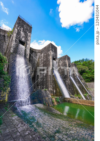 豊稔池堰堤(香川県観音寺市) 豊稔池堰堤(香川県観音寺市) 120481044