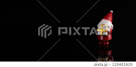 サンタさん （ クリスマスイメージ ） 120481620