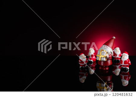 サンタさん （ クリスマスイメージ ） 120481632