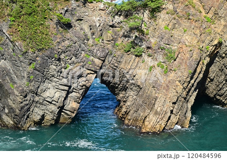 三陸復興国立公園 穴通磯 120484596