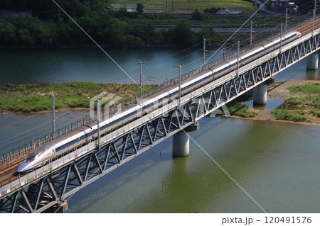 新緑の山陽新幹線500系こだま号(新大阪⇔博多) 新緑の山陽新幹線500系こだま号(新大阪⇔博多) 120491576