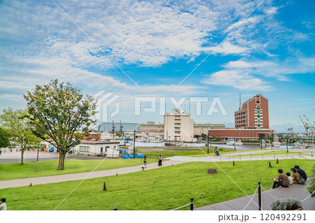 青空が広がるエスパルスドリームプラザ周辺の風景(静岡県) 120492291