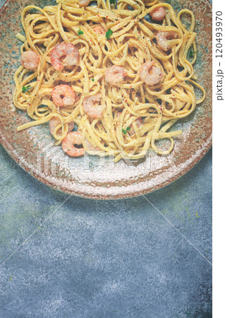 spaghetti with shrimp, in cream sauce, top view, no people, spaghetti with shrimp, in cream sauce, top view, no people, 120493970