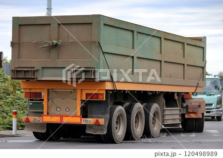 スクラップ運搬車 イメージ スクラップ運搬車 イメージ 120498989