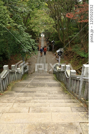 那須町温泉神社の階段 120502032
