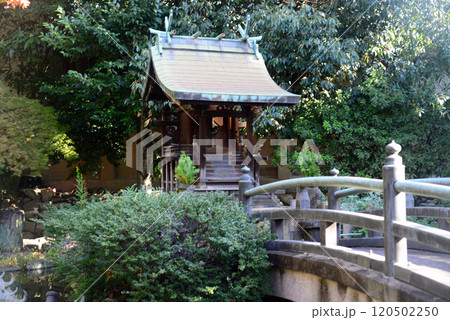 大阪福島了徳院境内の弁天社-3 120502250