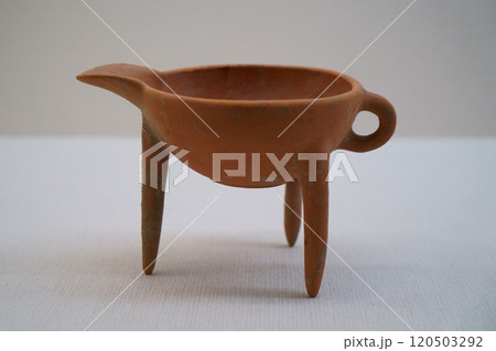 7359　三足付片口浅鉢 120503292