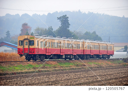 久留里線　東清川－橫田　JR東日本　キハ30-100＋キハ30-62（幕張） 120505767