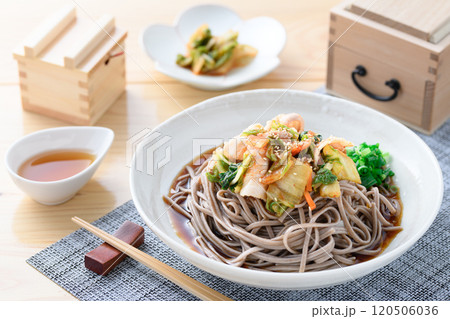 豚キムチ混ぜそば ( ゆで豚とキムチで簡単混ぜそば風 ) 豚キムチ混ぜそば ( ゆで豚とキムチで簡単混ぜそば風 ) 120506036