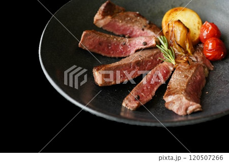 ロースステーキ　牛肉 120507266