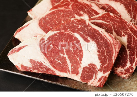 ロースステーキ　牛肉 120507270