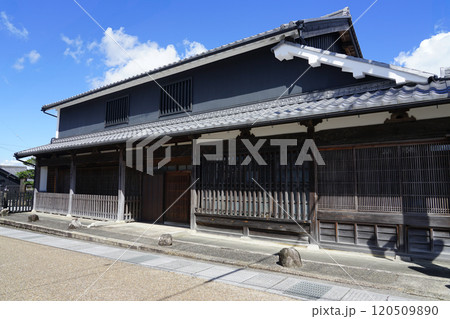 土山宿本陣跡　東海道土山宿の町並み（滋賀県甲賀市土山） 120509890