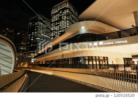 JR大阪駅北側再開発エリア（グランフロント大阪・グラングリーン大阪） 120510520