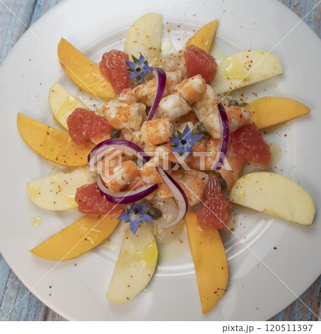 RECIPE CEVICHE OF SHRIMPS AND SCALLOPS WITH CITRUS FRUIT, LEMON, LIME, SQUEEZED ORANGE, GRAPEFRUIT 120511397