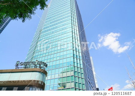 麻布の高層ビル 120511687