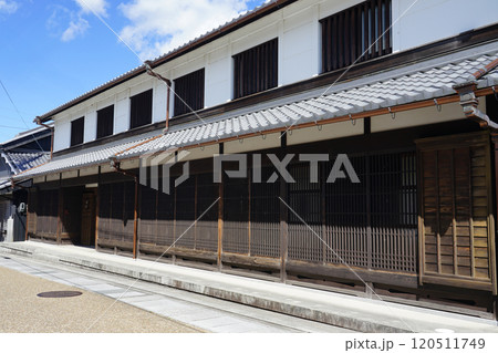 土山宿問屋宅跡　東海道土山宿の町並み（滋賀県甲賀市土山） 120511749