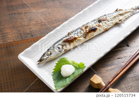 サンマの塩焼き 120515734