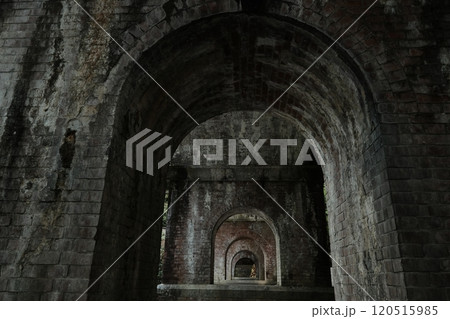 南禅寺の水路閣 120515985