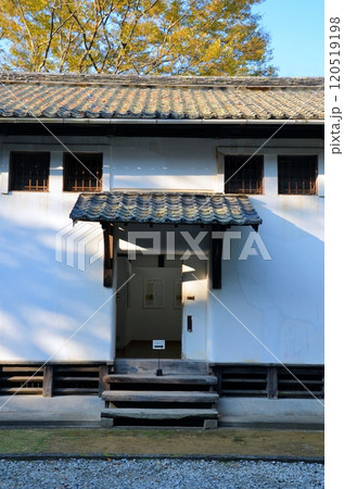 宇和島城 旧山里倉庫 120519198