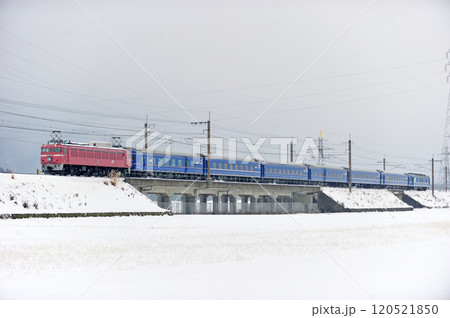 湖西線　近江今津－新旭　JR西日本　EF81-107（敦賀）+24系（宮原）　日本海 120521850