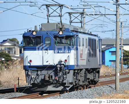 東北本線　栗橋ー東鷲宮　JR貨物　EF64-1044（愛知） 120522160