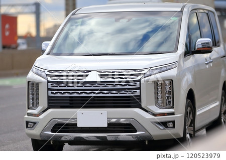 ミニバン　イメージ 120523979