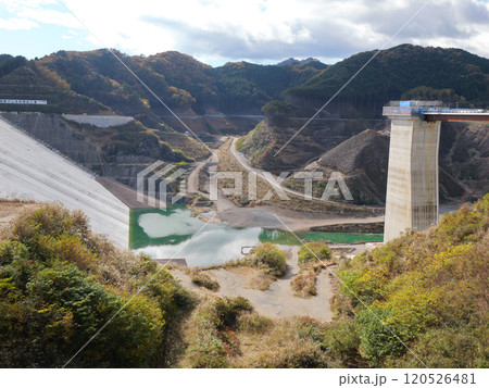 鹿沼市　南摩ダム建設中　24年11月 120526481