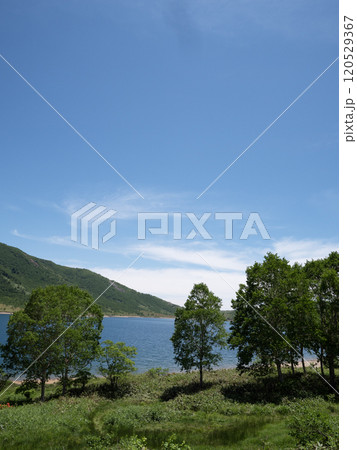 野反湖と空 野反湖と空 120529367