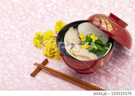 はまぐりのお吸い物と菜の花 120535370