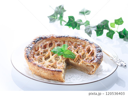 アップルパイ ( 白背景 ) アップルパイ ( 白背景 ) 120536403